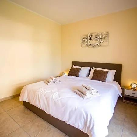 Artemide Montepaone Lido