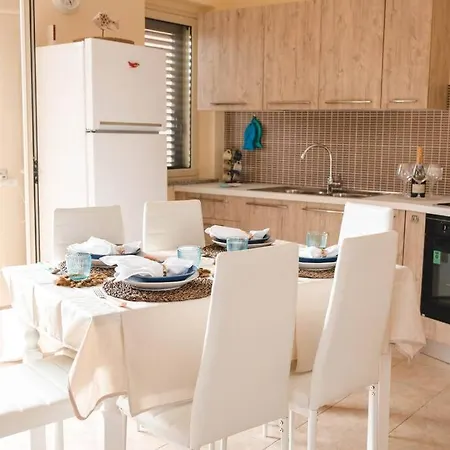 Apartment Artemide